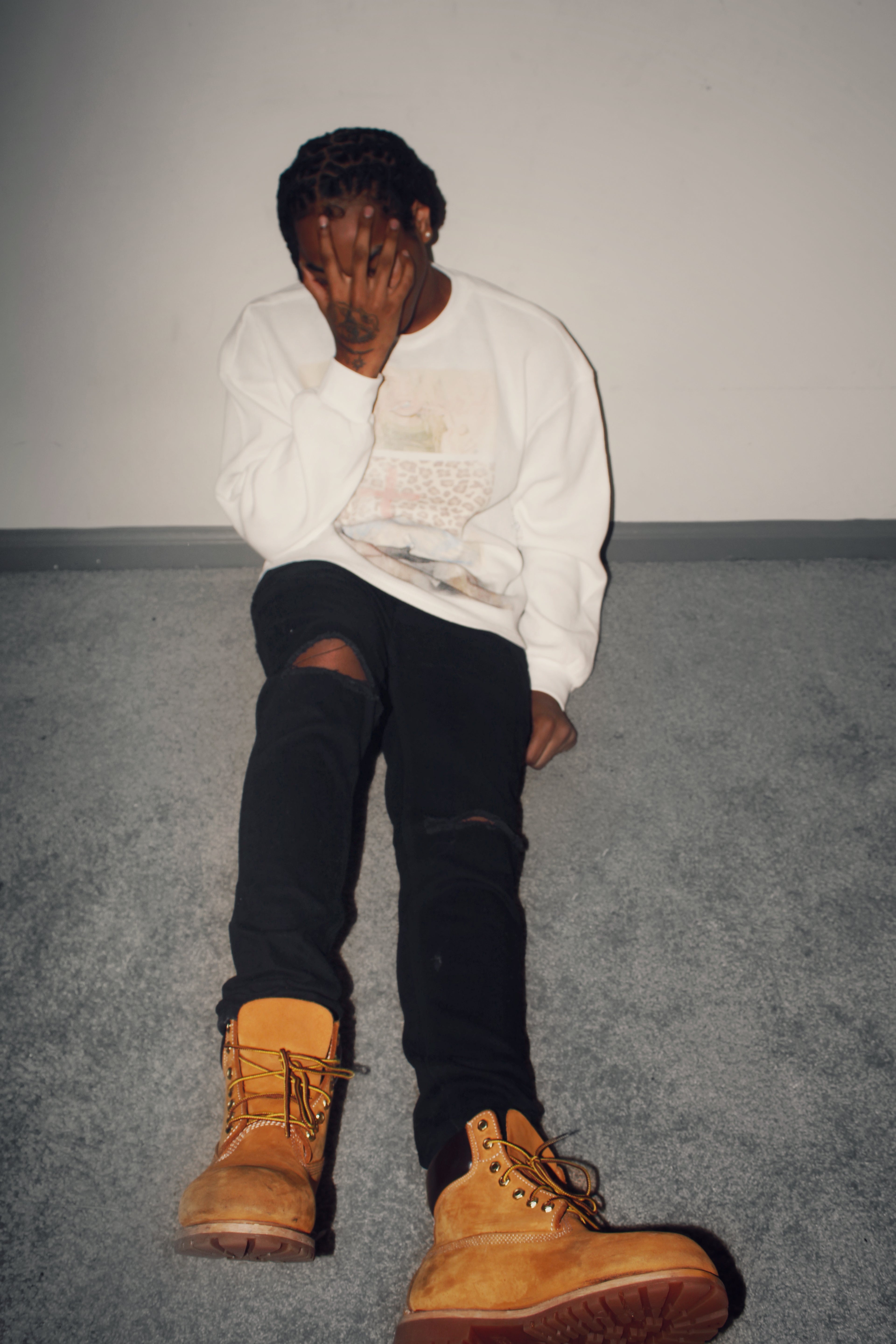 unheard white thermal